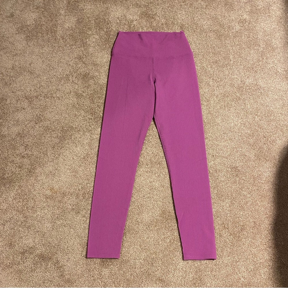 Beach Riot Leggings - Picture 2 of 5